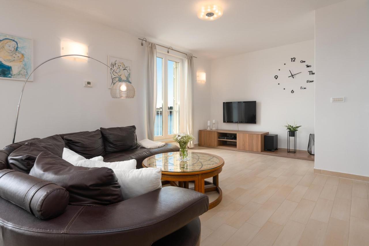 Design Apartment Bellevue Пореч Екстериор снимка
